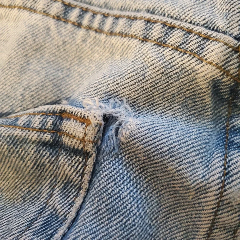 Vintage Y2K Lee Mens Baggy Loose Denim DISTRESSED Jean Shorts Size 34 Jorts